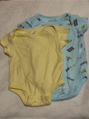 Rococo Yellow and Light Blue Baby One-Piece Bodysuit (3-6M Set of two)